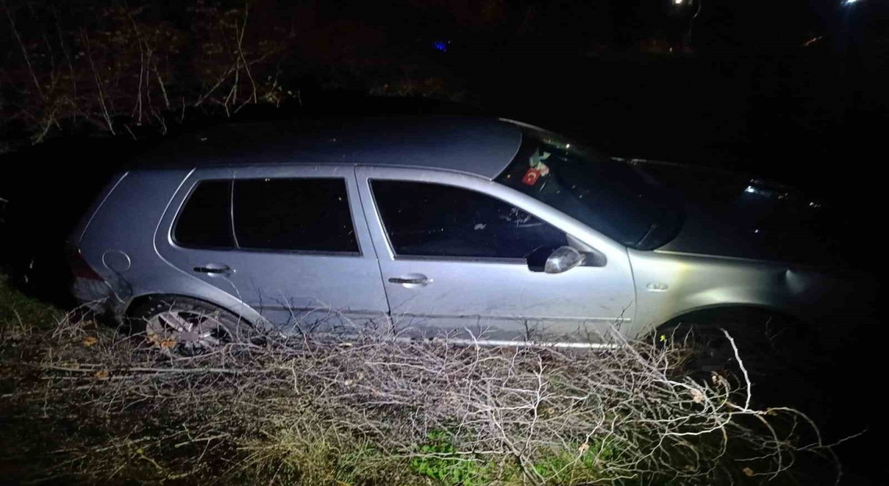 Susurlukta otomobil şarampole uçtu: 1 yaralı