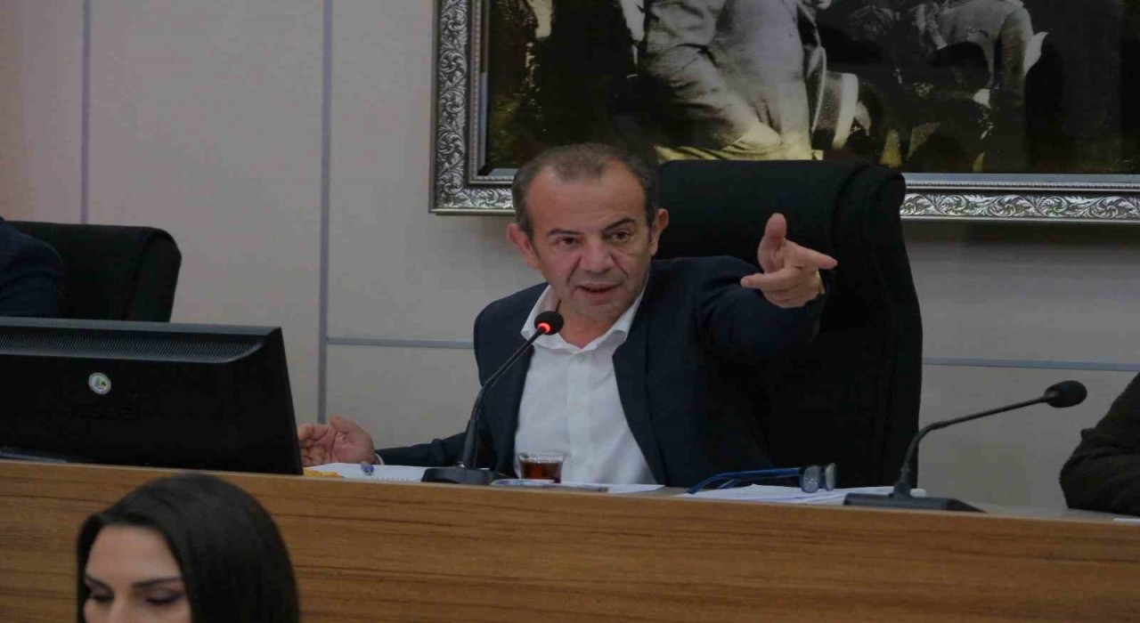 Tanju Özcandan Faruk Özlüye: O giderken biz o yoldan dönüyorduk