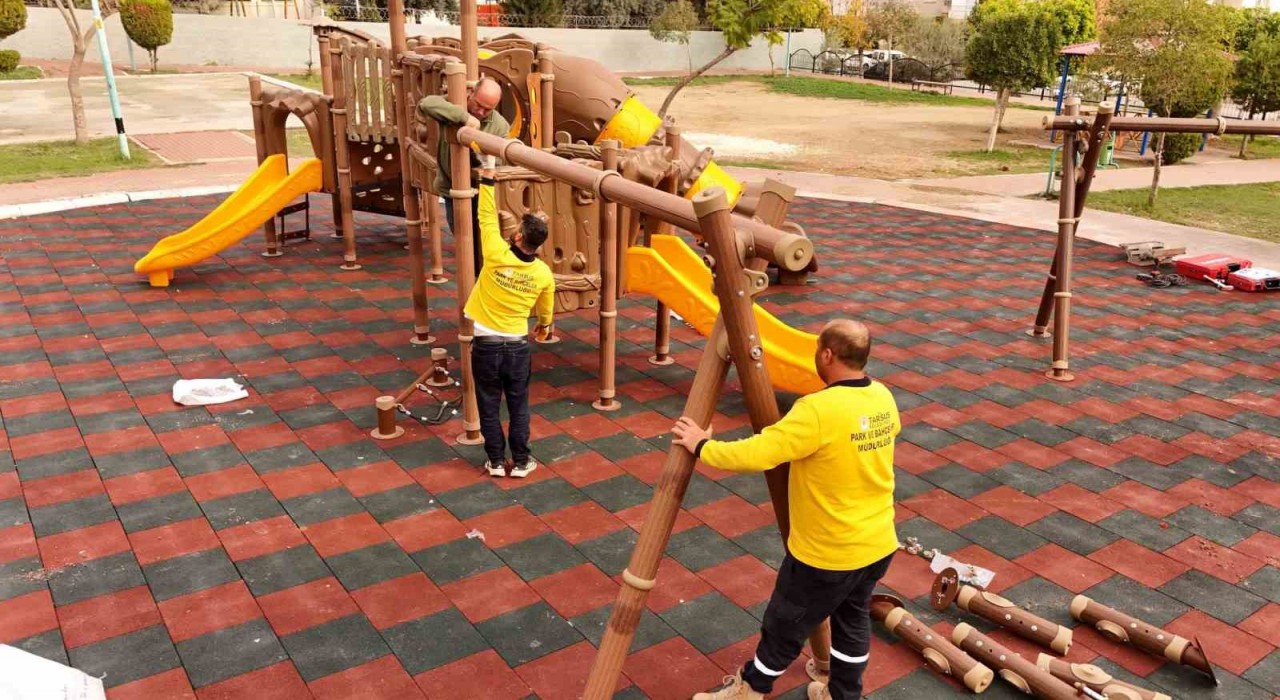Tarsusta Gaspıralı Parkı modern bir görünüme kavuşuyor