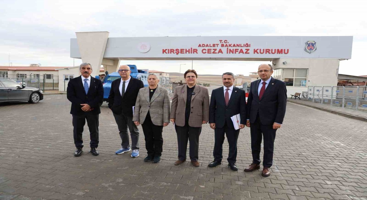 TBMM İnsan Haklarını İnceleme Komisyonu Başkanı Yanık: Cezaevlerinde insan onuruna aykırı bir durum olup olmadığını tespit etmek için titiz bir çalışma yürütüyoruz