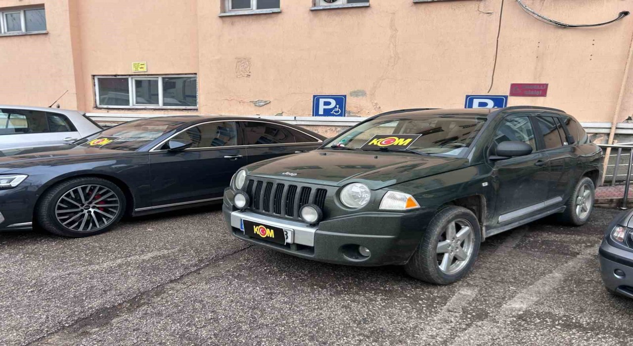 Tuncelide gümrük kurallarını ihlal eden şahıslara operasyon: 7 araç ele geçirildi