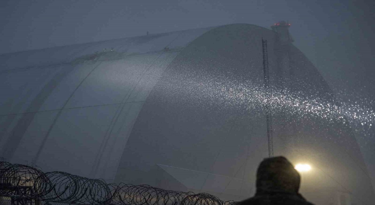 Uluslararası Atom Enerjisi Ajansı: Çernobil Nükleer Santralinin koruyucu kalkanı, güvenlik işlevini kaybetti