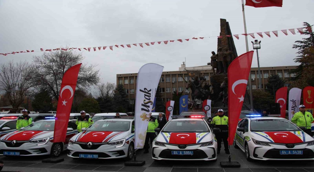 Uşakta emniyet ve jandarma teşkilatına 47 yeni araç