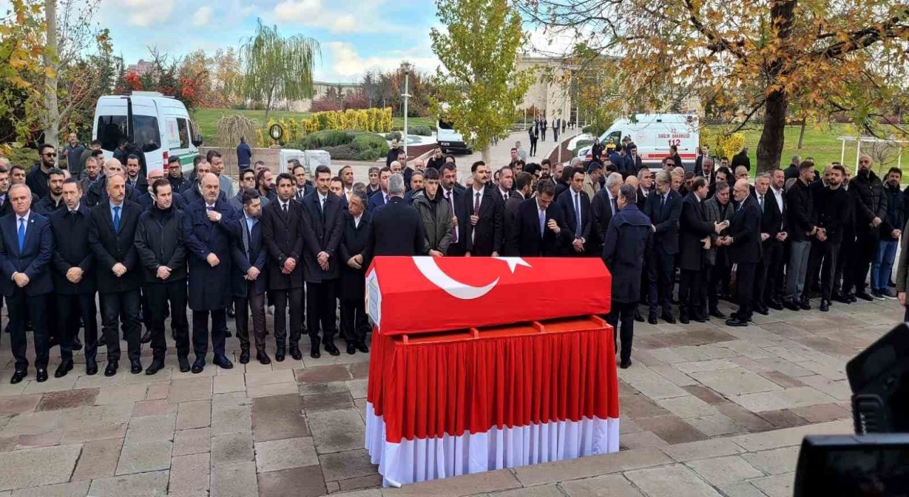 Vefat eden eski AK Parti Giresun Milletvekili Cemal Öztürk için TBMMde tören düzenlendi