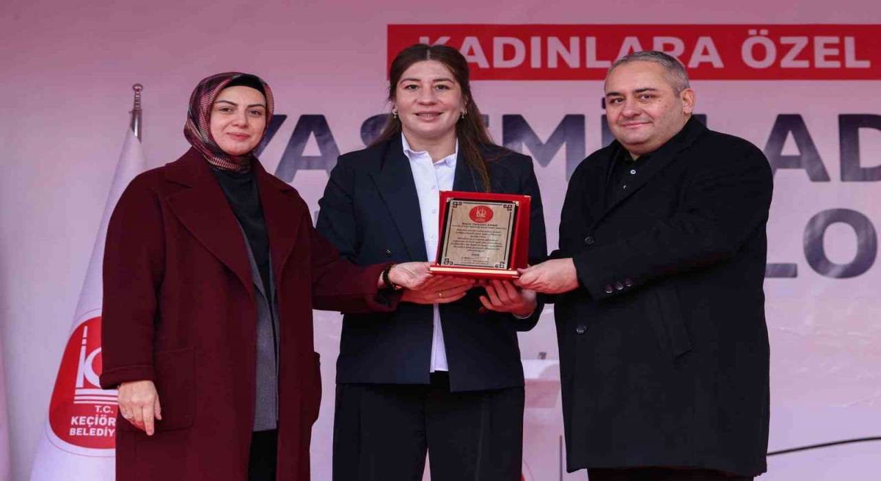 Yasemin Adar Spor Salonu Keçiörende kadınların hizmetinde