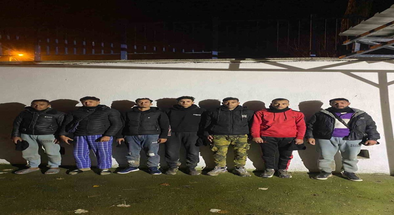 Yunanistana geçmeye çalışan 7 düzensiz göçmen yakalandı