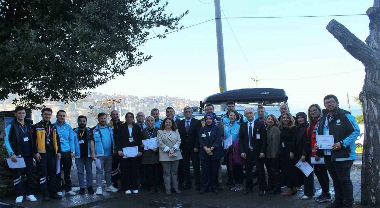 Zonguldakta UMKE tatbikatına katılanlara teşekkür belgesi