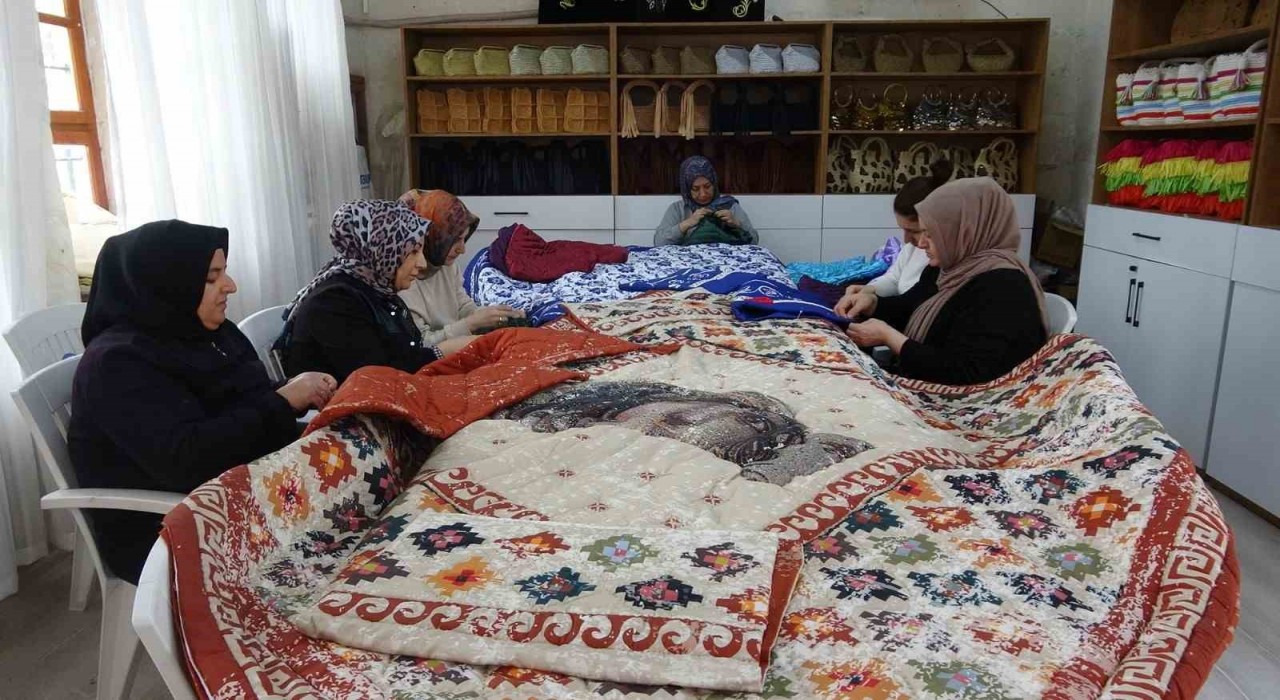 Kiliste kadınların el emeğiyle yorgancılık yeniden canlanıyor