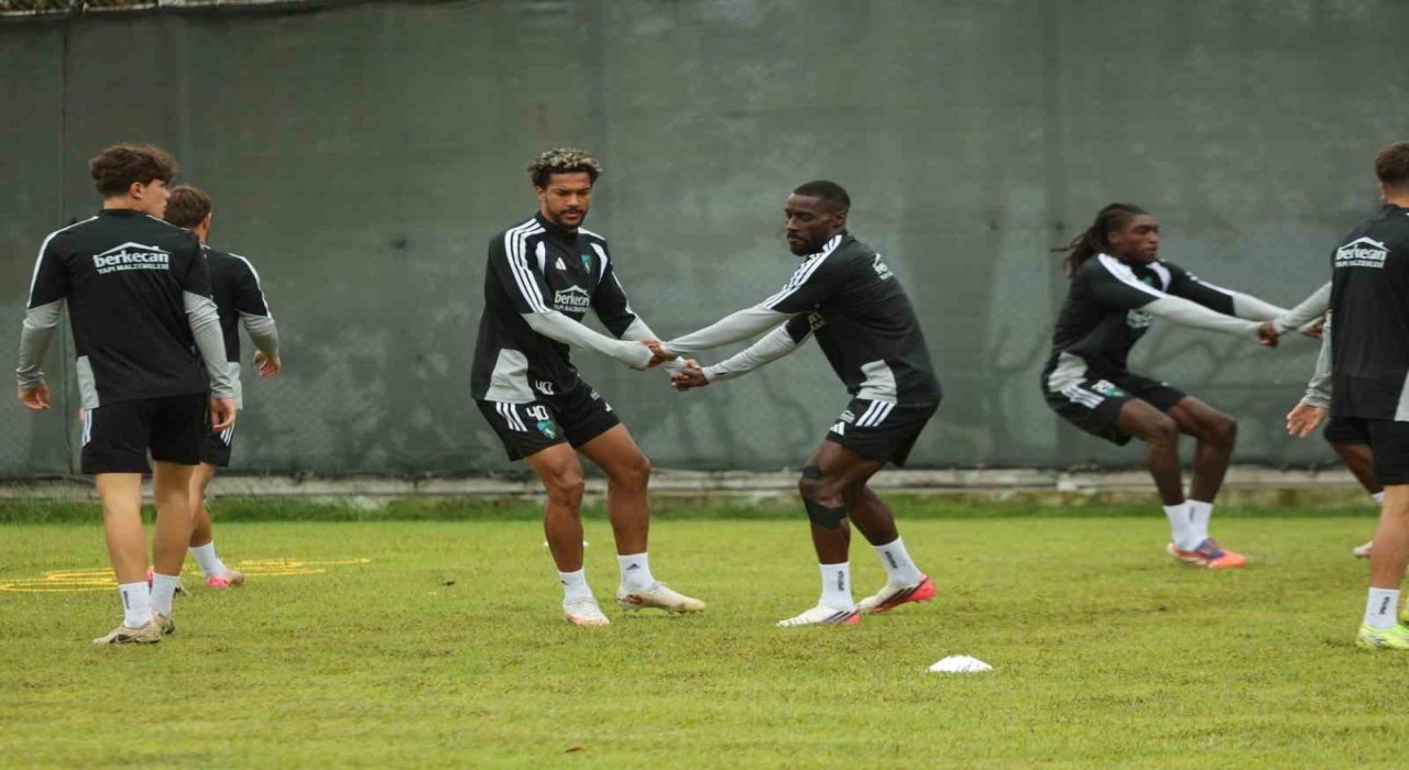 Kocaelispor, Gaziantep FK maçının hazırlıklarını sürdürdü