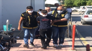Adana’da evinde öldürülen kişinin katil zanlısı kardeşi çıktı