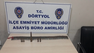 Hatay’da yol kenarına el bombası atılmasıyla ilgili 3 zanlı daha yakalandı