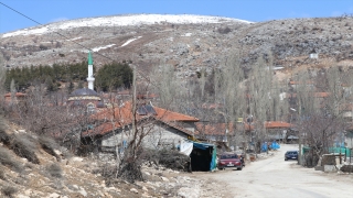 Köyün ihtiyacını karşılayan kaynak suyu 6 yıl sonra yeniden akmaya başladı
