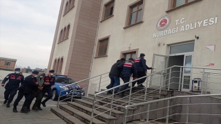 Gaziantep’te hırsızlık yaptığı iddia edilen 2 zanlı tutuklandı