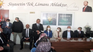 Eski Adalet Bakanı Gül, Araban’da temaslarda bulundu