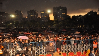 Portakal Çiçeği Karnavalı'nda Haluk Levent konser verdi