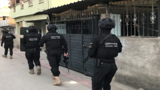 Adana’da DEAŞ’a yönelik operasyonda 7 şüpheli yakalandı