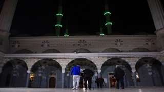 Adana, Mersin, Hatay ve Osmaniye’de ilk teravih namazı kılındı