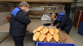 Isparta’da ramazan öncesi fırın ve marketler denetlendi