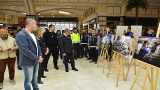 Adana’da Polis Haftası kapsamında fotoğraf sergisi açıldı