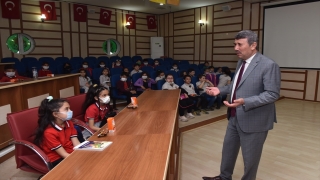 İlkokul öğrencilerinden Anamur Belediye Başkanı Kılınç’a ziyaret