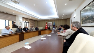 Kemer Belediye Başkanı Topaloğlu, Rektör Özkan’ı ziyaret etti