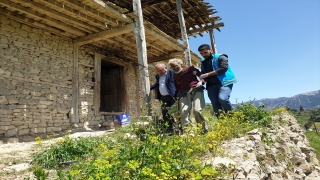 Osmaniye’de bakıma muhtaç yaşlı kişiye yardım eli uzatıldı