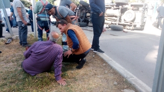 Adana’daki trafik kazasında 2 kişi yaralandı