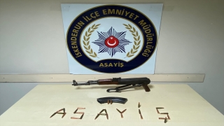 Hatay’da evinde kalaşnikof piyade tüfeği bulunan zanlı gözaltına alındı