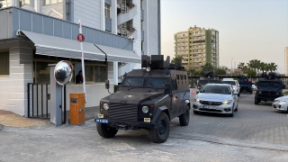 Mersin’de terör örgütü üyeliği iddiasıyla 12 zanlıya yönelik operasyon başlatıldı