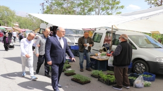 Pozantı Belediye Başkan Çay, pazar esnafı ile buluştu