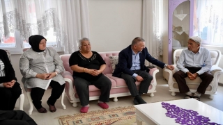 Antalya Valisi Ersin Yazıcı, Ramazan Bayramı arifesinde üç şehidin ailesini ziyaret etti: