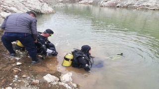 Kahramanmaraş’ta balık tutmaya çalışırken suya düşen kişi boğuldu