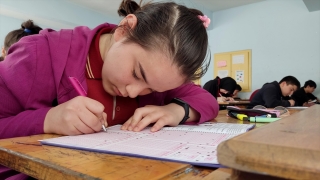 Kahramanmaraş’ta 495 okulda 37 bin 500 öğrenciye deneme sınavı yapıldı