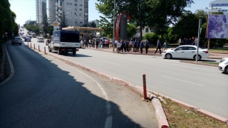 Adana’da minibüsçüler arasında güzergah nedeniyle gerginlik yaşandı