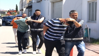 Adana’da sokakta tabancayla öldürülmüş bulunan kişinin katil zanlısı tutuklandı