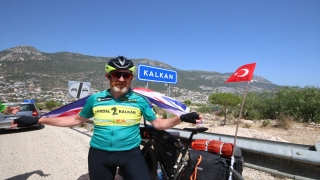 Bisiklet tutkunu İngiliz, 7 haftada İngiltere’den Antalya’ya geldi