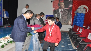 Kahramanmaraş’ta sporda başarı elde eden öğrenciler ödüllendirildi