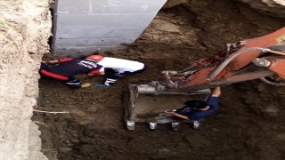 Mersin’de altyapı çalışmasında göçük altında kalan kişi hayatını kaybetti