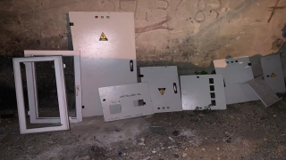 Hatay’da trafo kapağı ve pencere çaldığı iddia edilen şüpheli yakalandı
