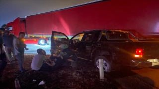 Mersin’de trafik kazasında 2 kişi yaralandı