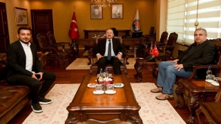 Mersin Valisi Pehlivan, AA Adana Bölge Müdürü Firik’i kabul etti