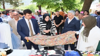Pozantı’da Halk Eğitim Merkezi’nin yıl sonu sergisi açıldı