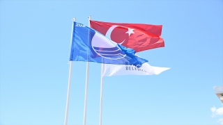 Kumluca’da üç halk plajı ”Mavi Bayrak” denetimini başarıyla geçti