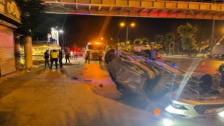 Antalya’da otomobil ile motosikletin çarpıştığı kazada 1 kişi öldü, 2 kişi yaralandı