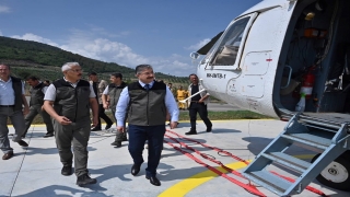 Osmaniye Valisi Erdinç Yılmaz, orman yangını ilk müdahale ekibini ziyaret etti