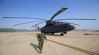 Dünyanın en büyük helikopterlerinden Mi26 Marmaris’te görüntülendi