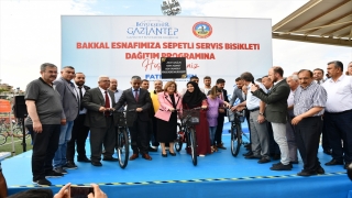Gaziantep’te 2 bin bakkala sepetli bisiklet dağıtıldı