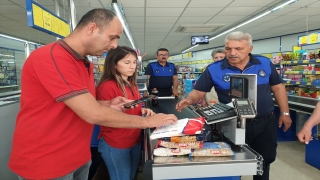 Kadirli’de marketlerde fiyat ve stok denetimi yapıldı