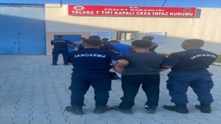 Isparta’da evden hırsızlık yaptıkları iddiasıyla 3 zanlı tutuklandı