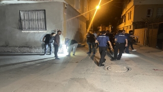 Adana’da komşular arasında çıkan silahlı kavgada 2’si ağır 6 kişi yaralandı